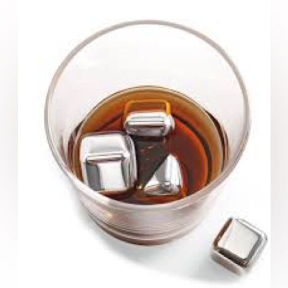 Brookstone metal n’ice cubes for drinks 6 cubes per container stainless steel - Picture 5 of 6